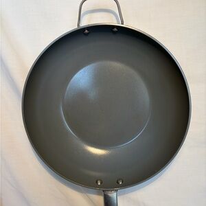 GREENPAN Non-Stick Gray Frying Pan 13 x 13  3 1/2 inches deep